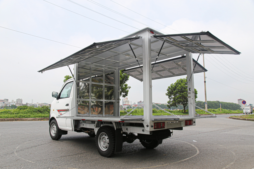 Kích thước thùng xe tải SRM K990 thùng kín cánh dơi