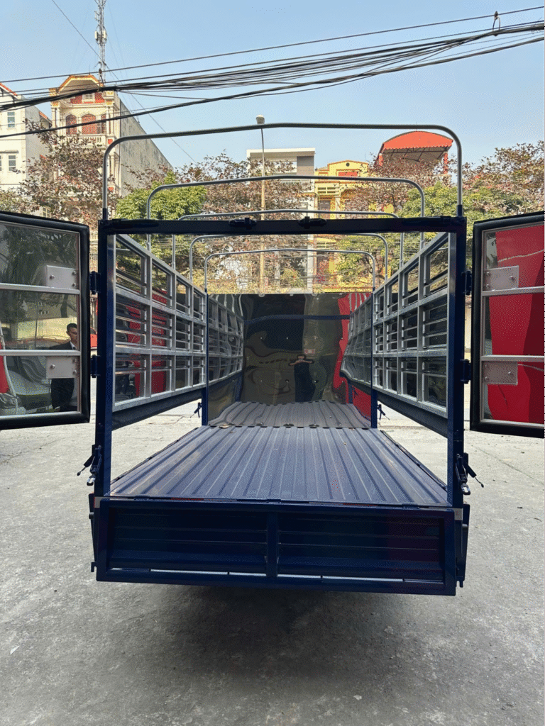 Kích thước thùng xe tải SRM T15 thùng mui bạt