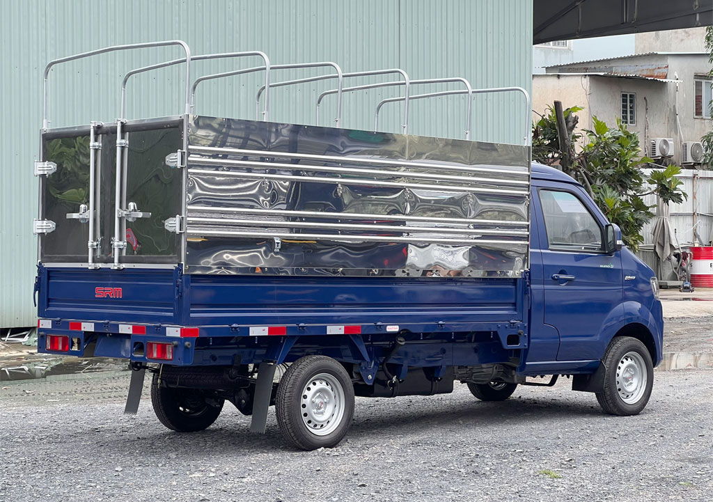 Xe tải SRM T50 thùng mui bạt inox