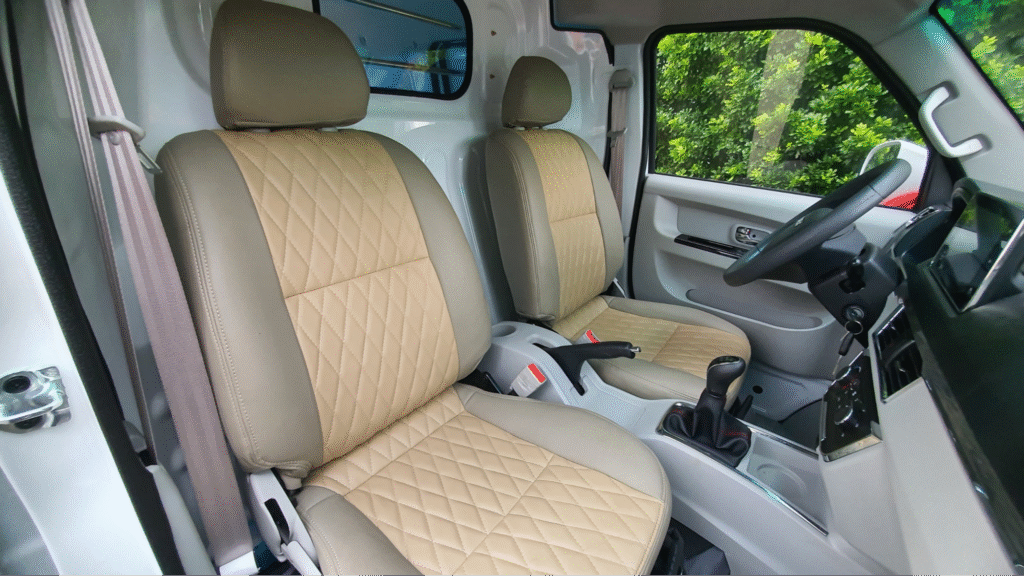 Nôi thất xe tải van 5 chỗ SRM 868