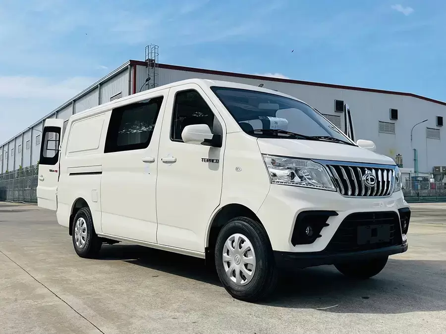 ngoai-that-của-tera-v8