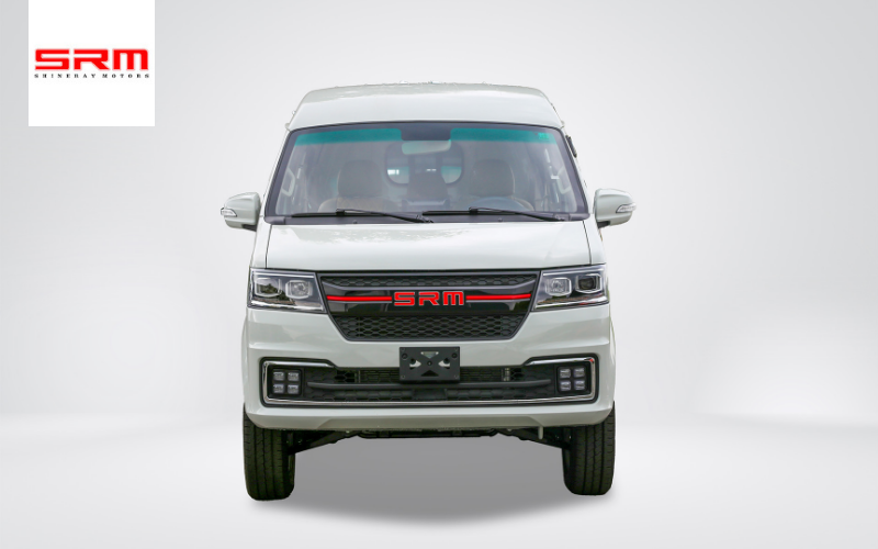 SRM X30L V5 chạy phố linh hoạt, dễ lái, phù hợp giao hàng mỗi ngày.