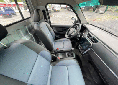 Nội thất xe tải SRM S1- Bánh Kép 1.5 Tấn