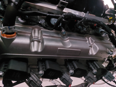 Động cơ xe tải SRM T50 thùng mui bạt inox