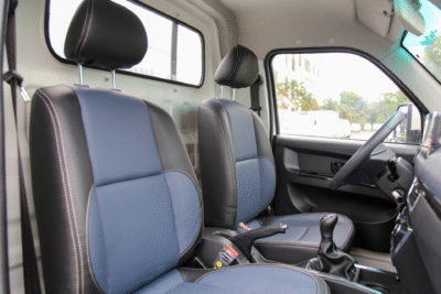 Nội thất xe tải SRM T50 thùng mui bạt inox