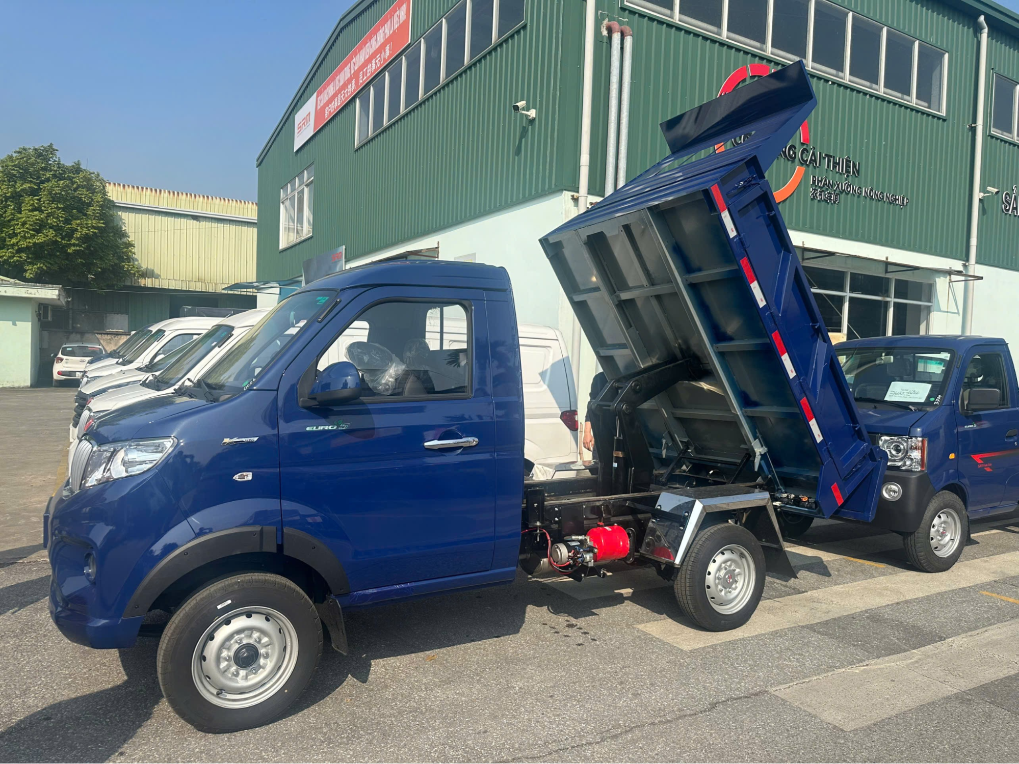 Xe tải Ben SRM T15