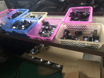 Các loại cảm biến xe Dongben chính hãng, thiết kế đúng chuẩn, lắp đặt dễ dàng, tín hiệu ổn định.