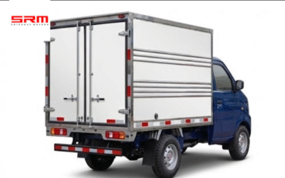 Xe tải SRM T10 thùng kín kém linh hoạt bốc xếp, tải thấp hơn, hợp hàng cần bảo vệ